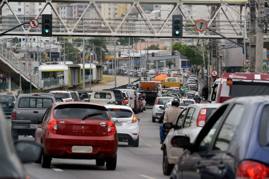 STF barra cobrança dupla de IPVA sobre locadoras em São Paulo