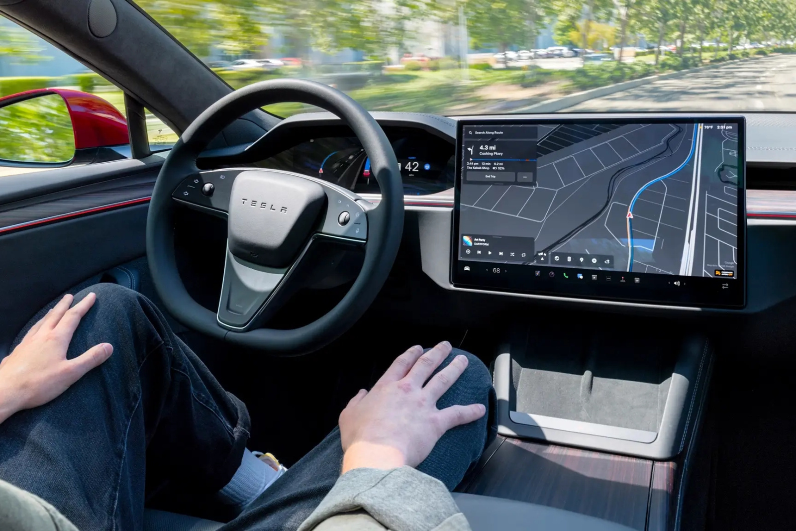 Tesla troca nome do Full Self-Driving por Assisted Driving na Europa