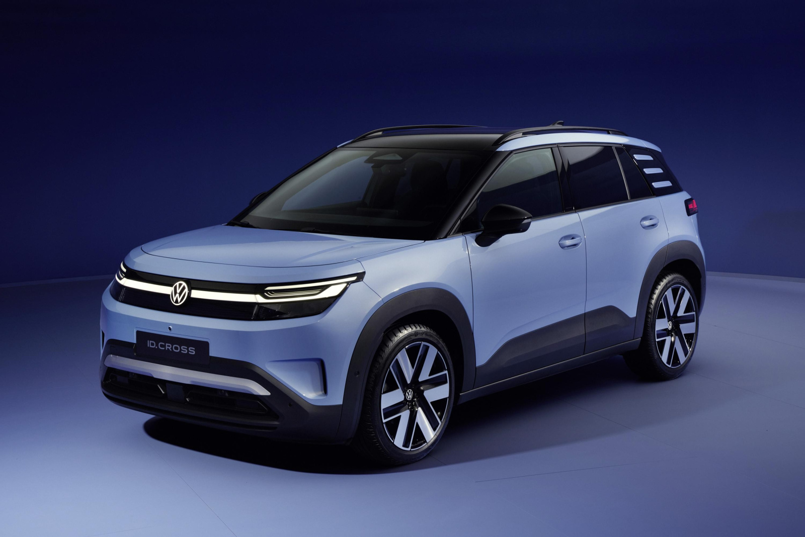 Volkswagen testa T-Cross elétrico para encarar Ora 5, BYD e Leapmotor